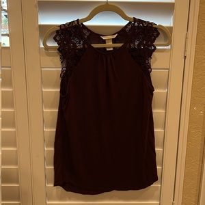 H&M lace sleeve plum-colored shirt.